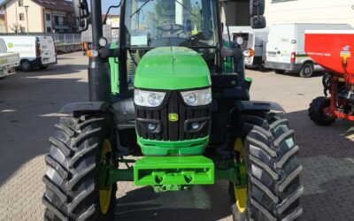 Trattore usato John Deere 6120M