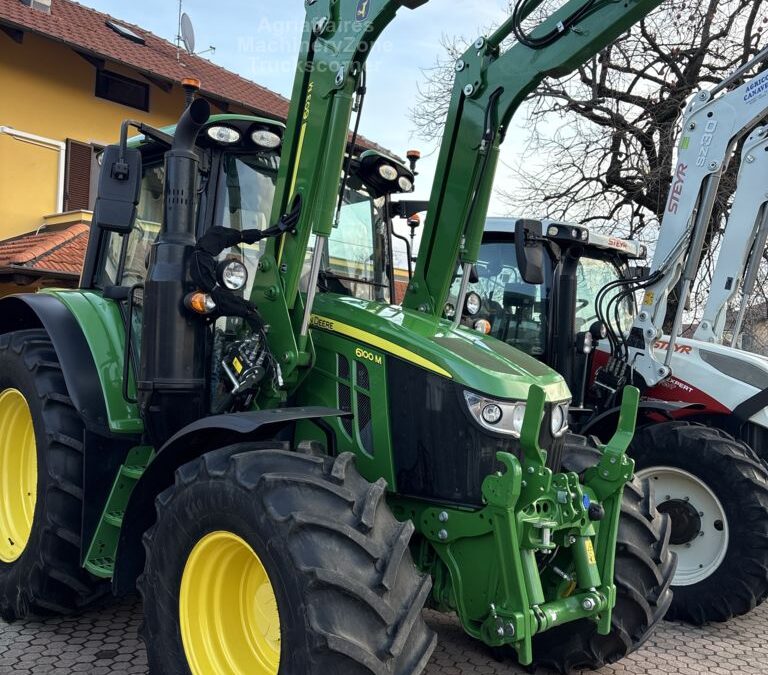 John Deere 6110M