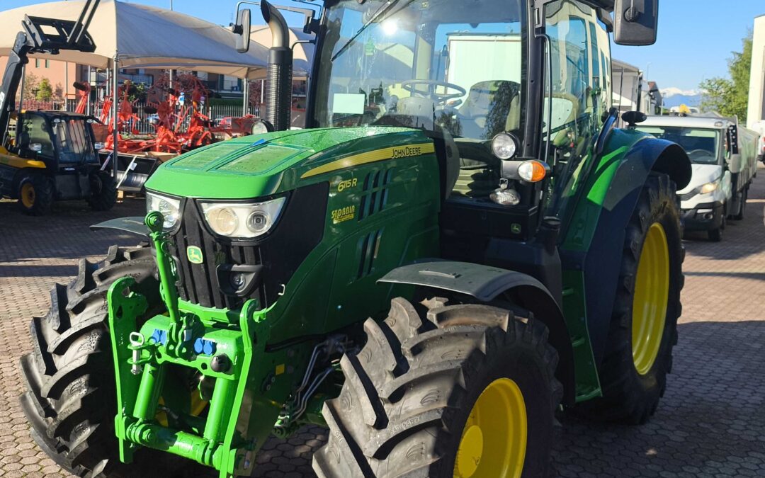 Trattore usato John Deere 6115R